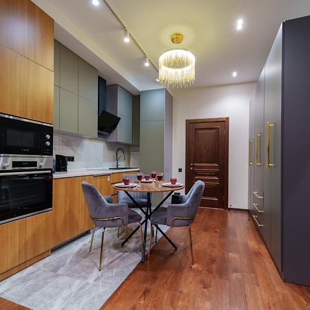 Arch Apart Hotel Ереван Екстериор снимка