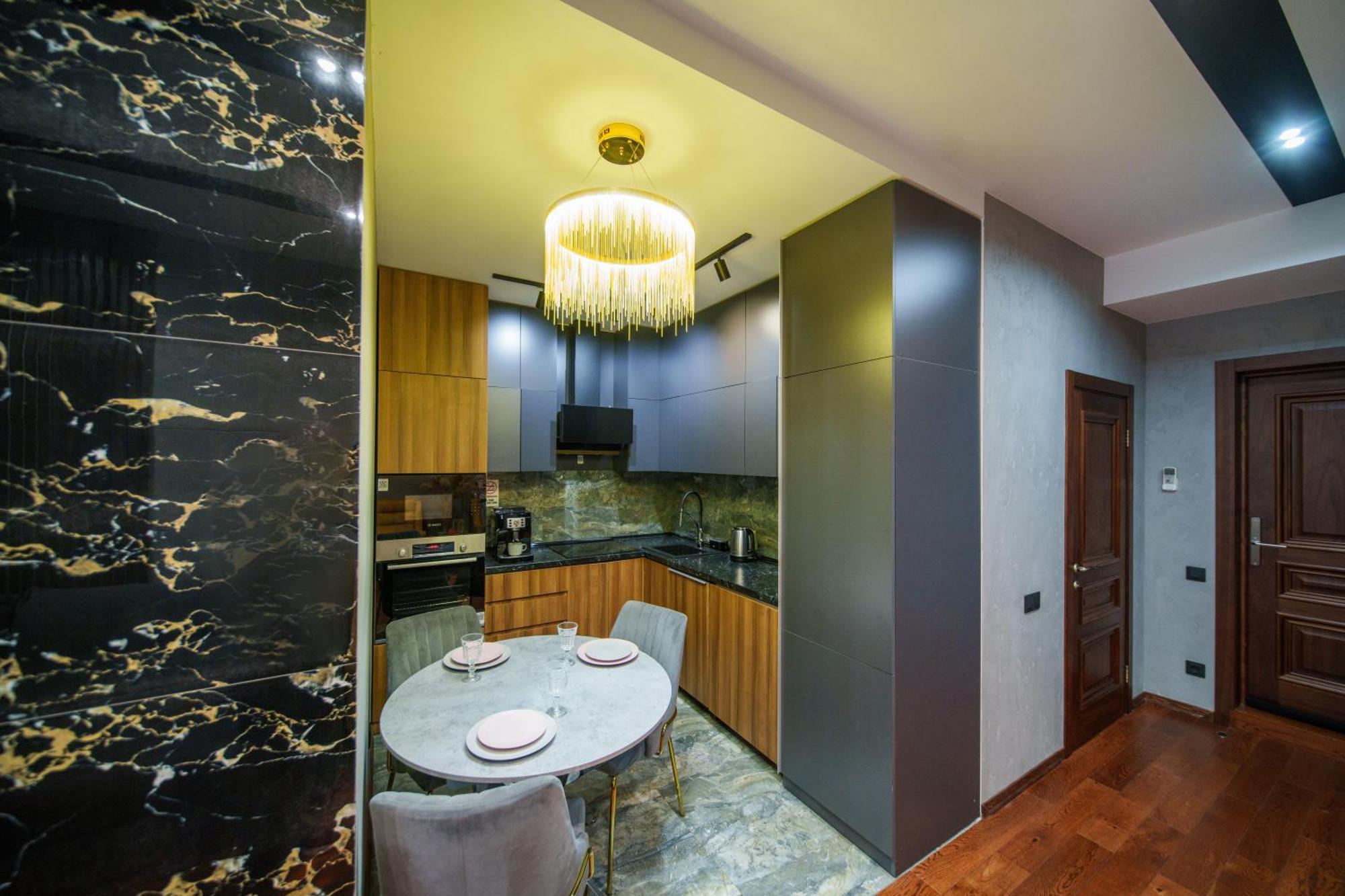 Arch Apart Hotel Ереван Екстериор снимка
