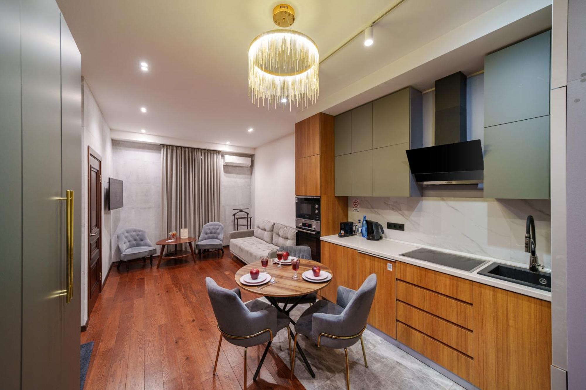 Arch Apart Hotel Ереван Екстериор снимка